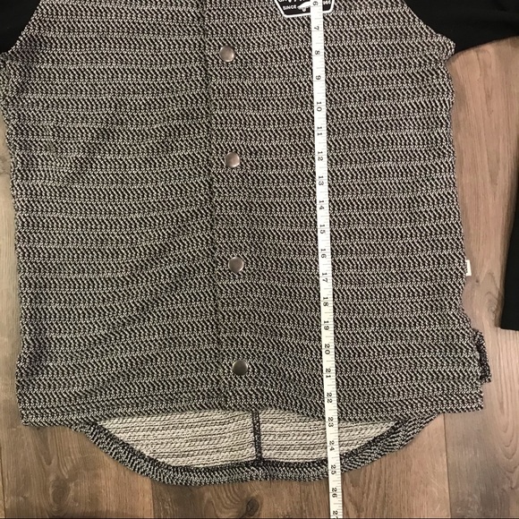 VANS Gray & Black Button Down Bomber Sweater - Picture 10 of 10